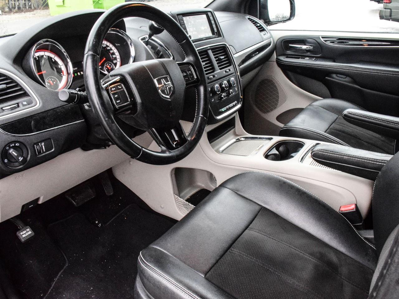 2019 Dodge Grand Caravan SXT Premium Plus 2WD Photo