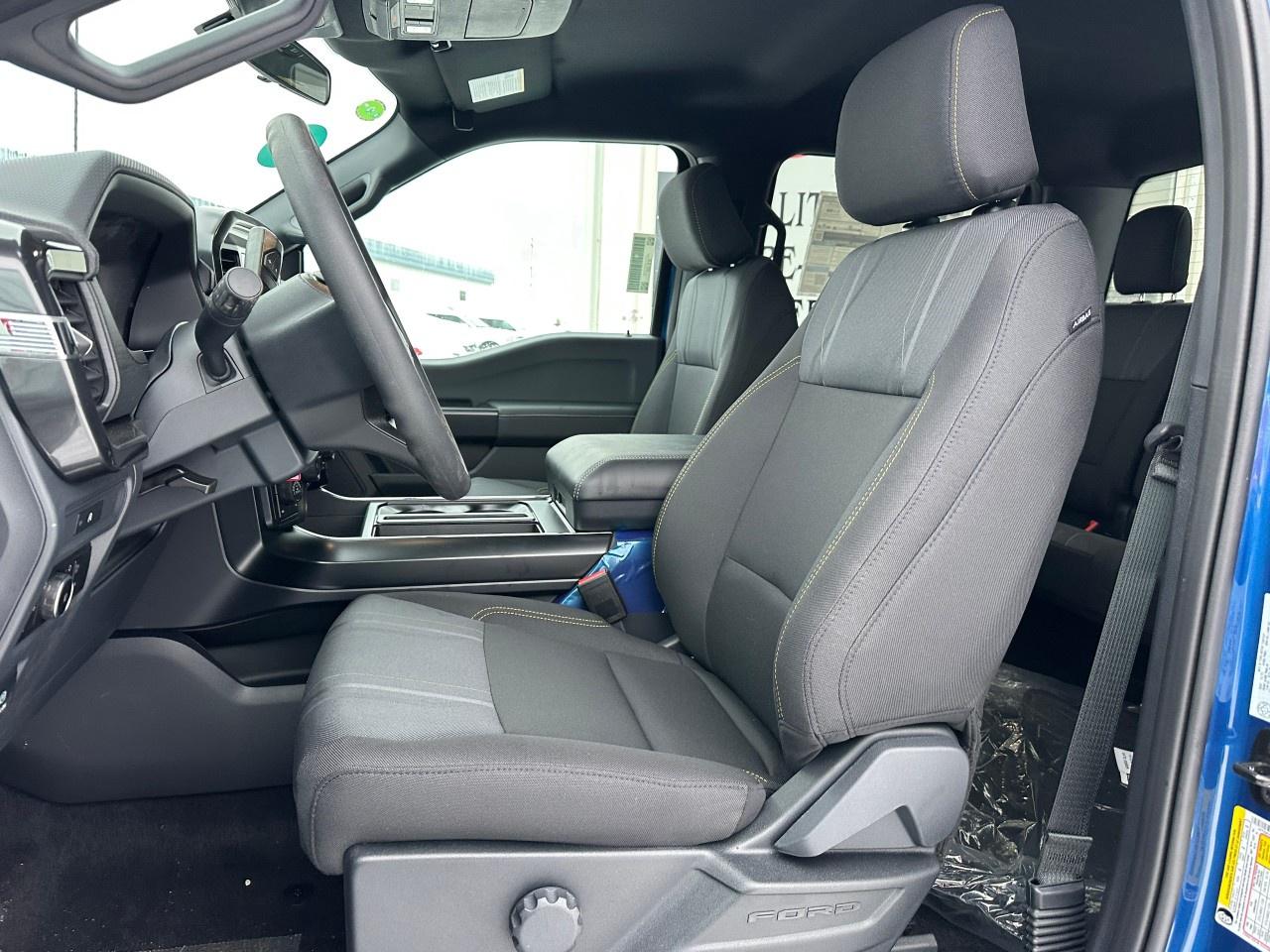 2025 Ford F-150 STX 4WD SuperCrew 5.5' Box Photo