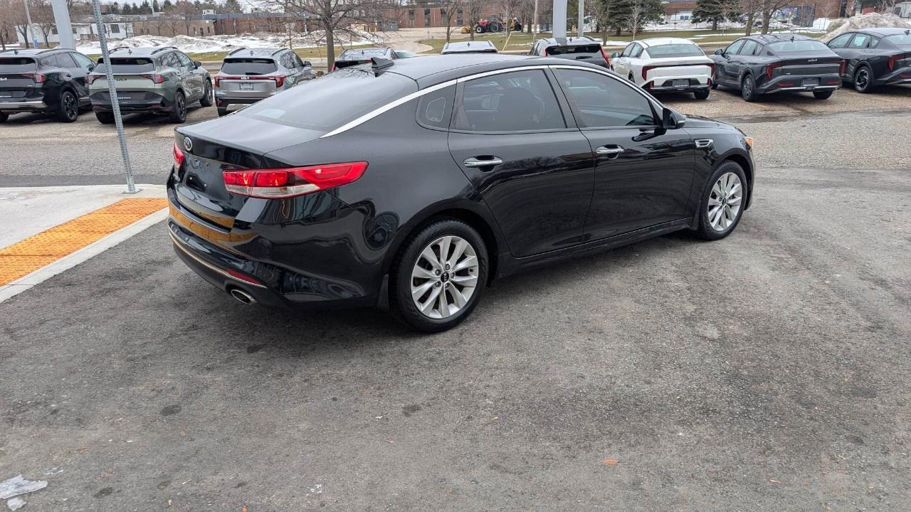 2016 Kia Optima 4DR SDN LX Photo
