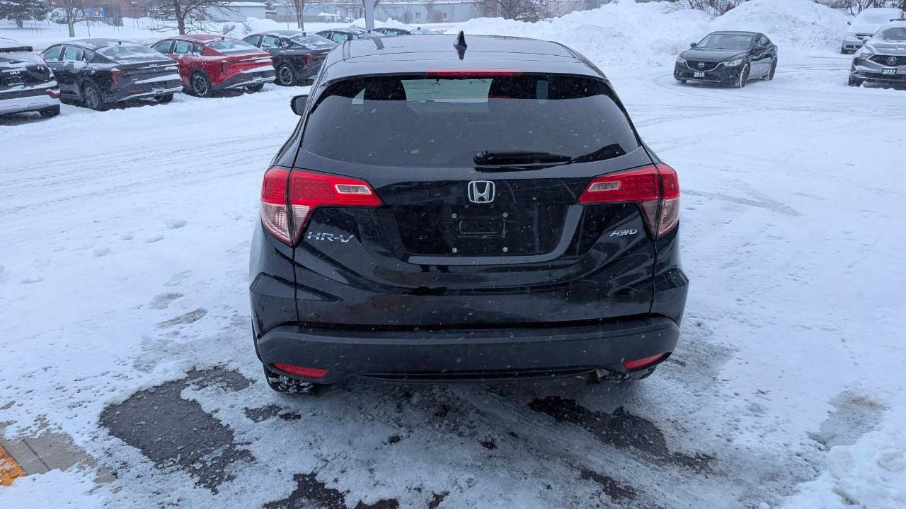 2016 Honda HR-V 4WD EX CVT Photo