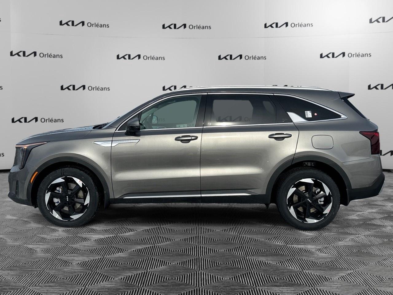 2026 Kia Sorento Hybrid EX AWD Photo3