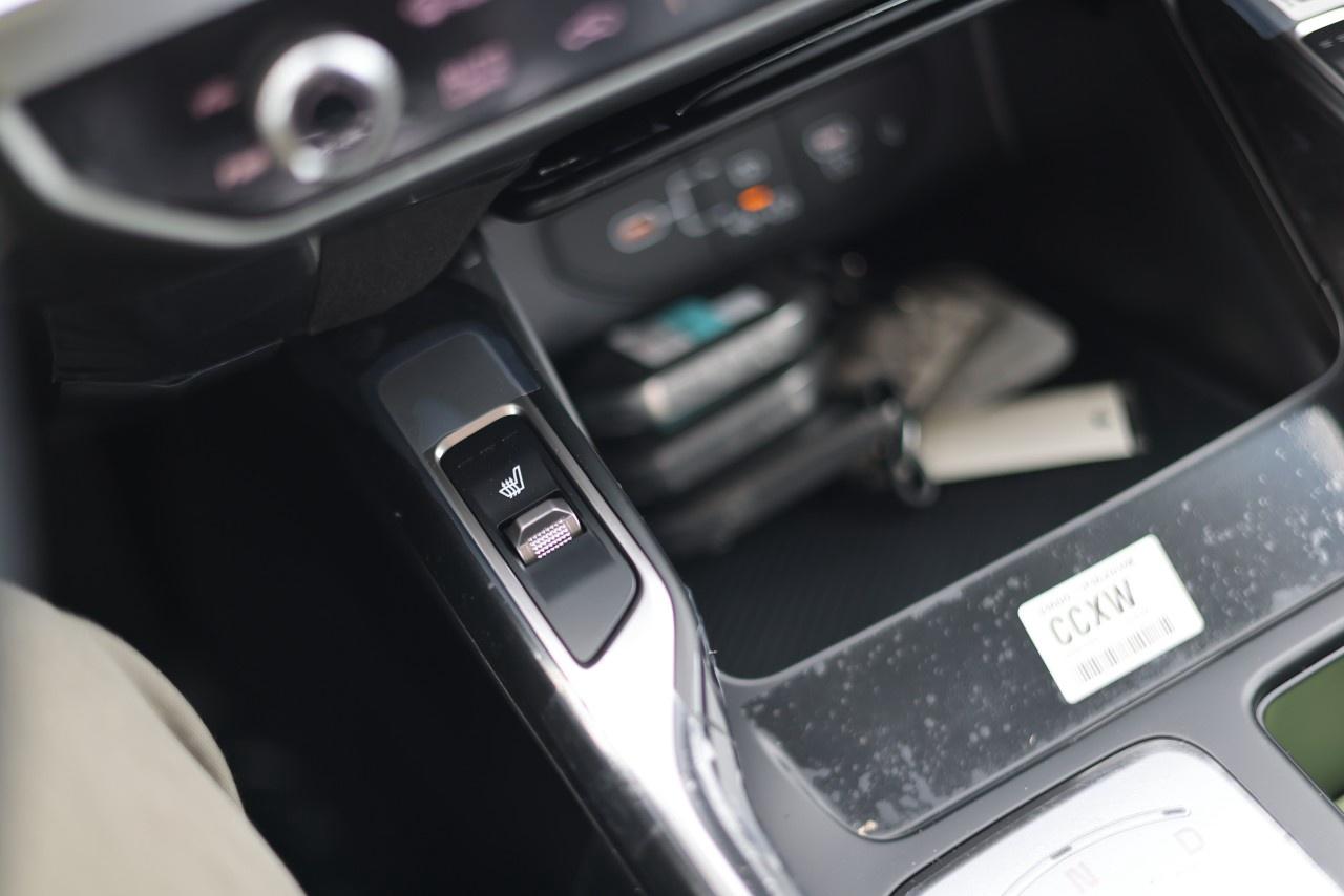 2026 Kia Sorento Hybrid EX AWD Photo