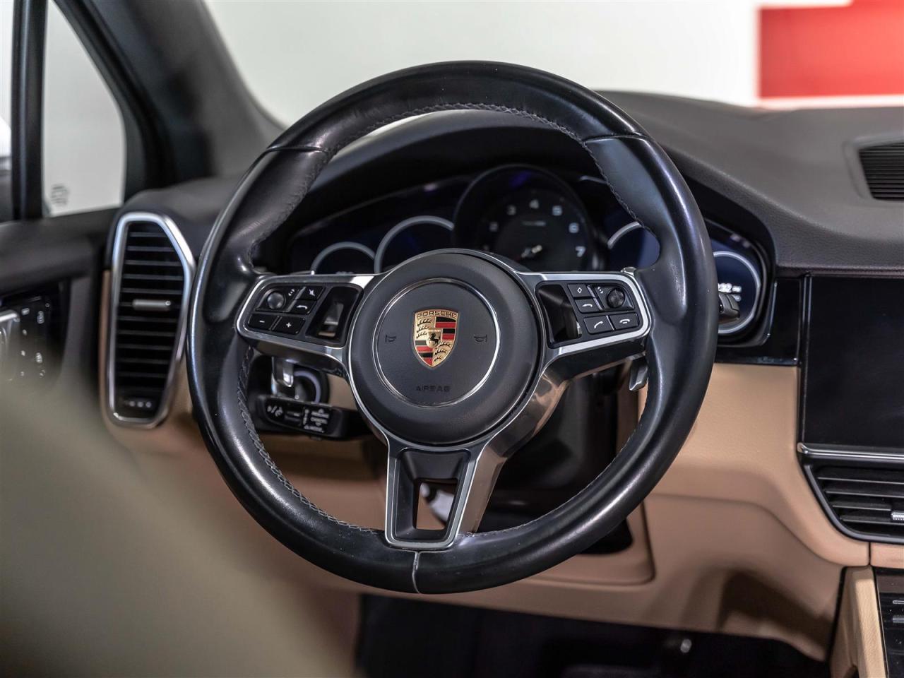 2023 Porsche Cayenne PREMIUM PLUS|BOSE|HEADS-UP|ADAPT CRUISE|360CAM|SPORT SEATS Photo