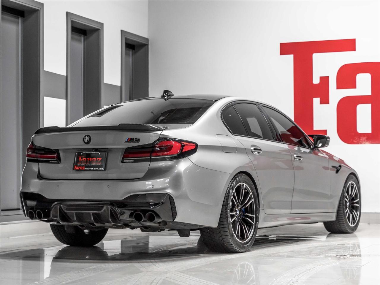 2018 BMW M5 CARBON EXTERIOR|B&W SOUND|MASSAGE|M CARBON STEERING WHEEL Photo