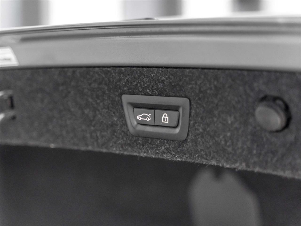 2018 BMW M5 CARBON EXTERIOR|B&W SOUND|MASSAGE|M CARBON STEERING WHEEL Photo