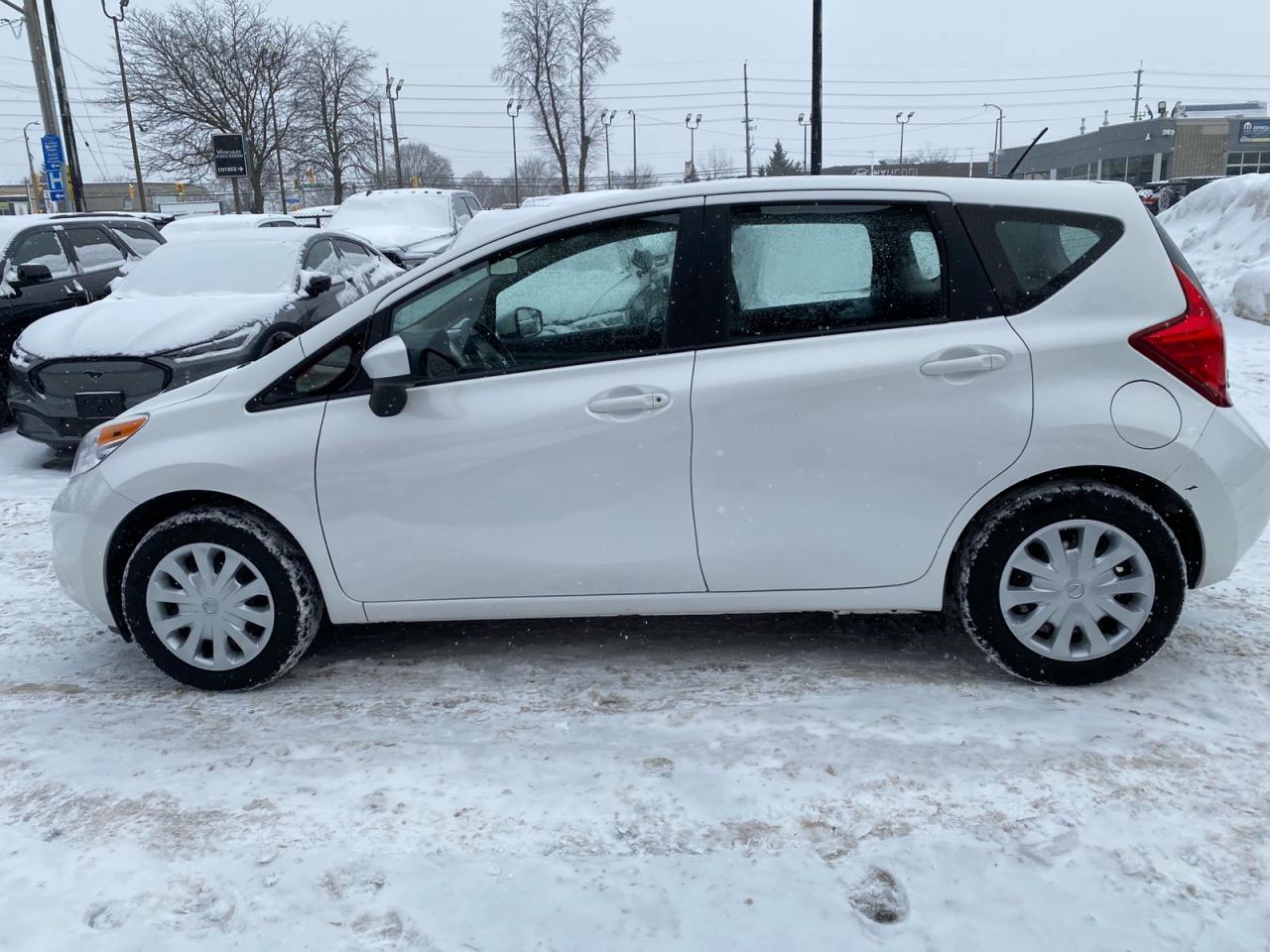 2016 Nissan Versa Note SV | Automatic | BlueTooth Photo