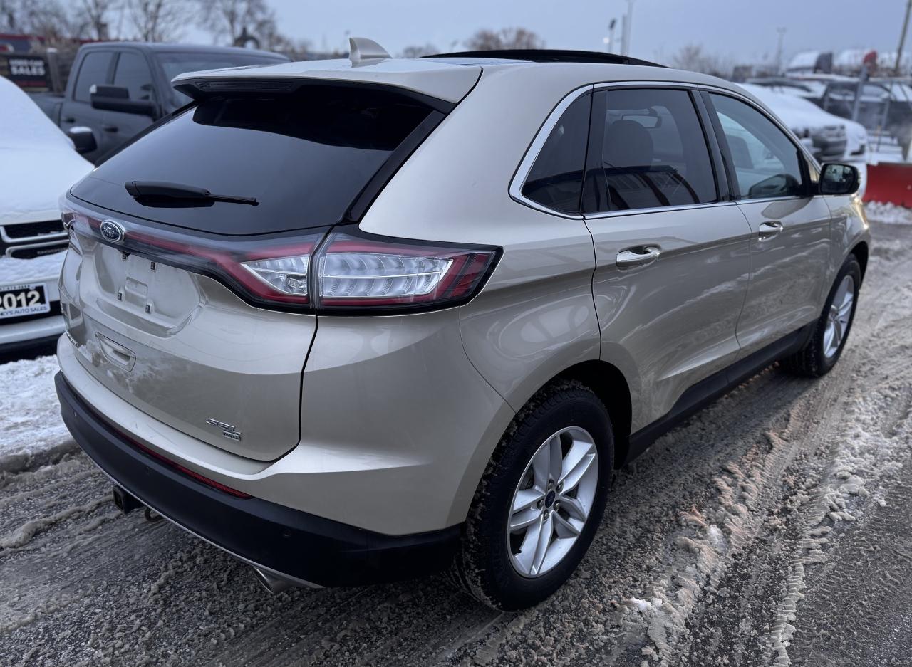2018 Ford Edge SEL Photo