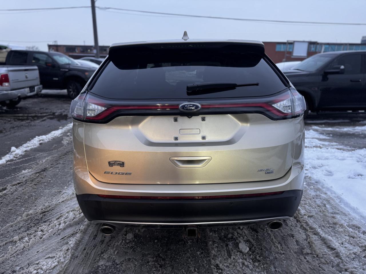 2018 Ford Edge SEL Photo3