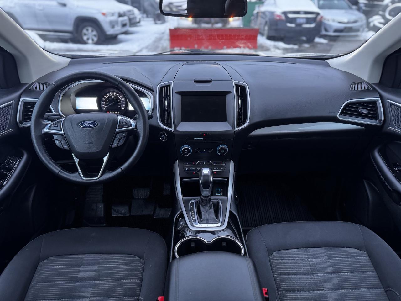 2018 Ford Edge SEL Photo