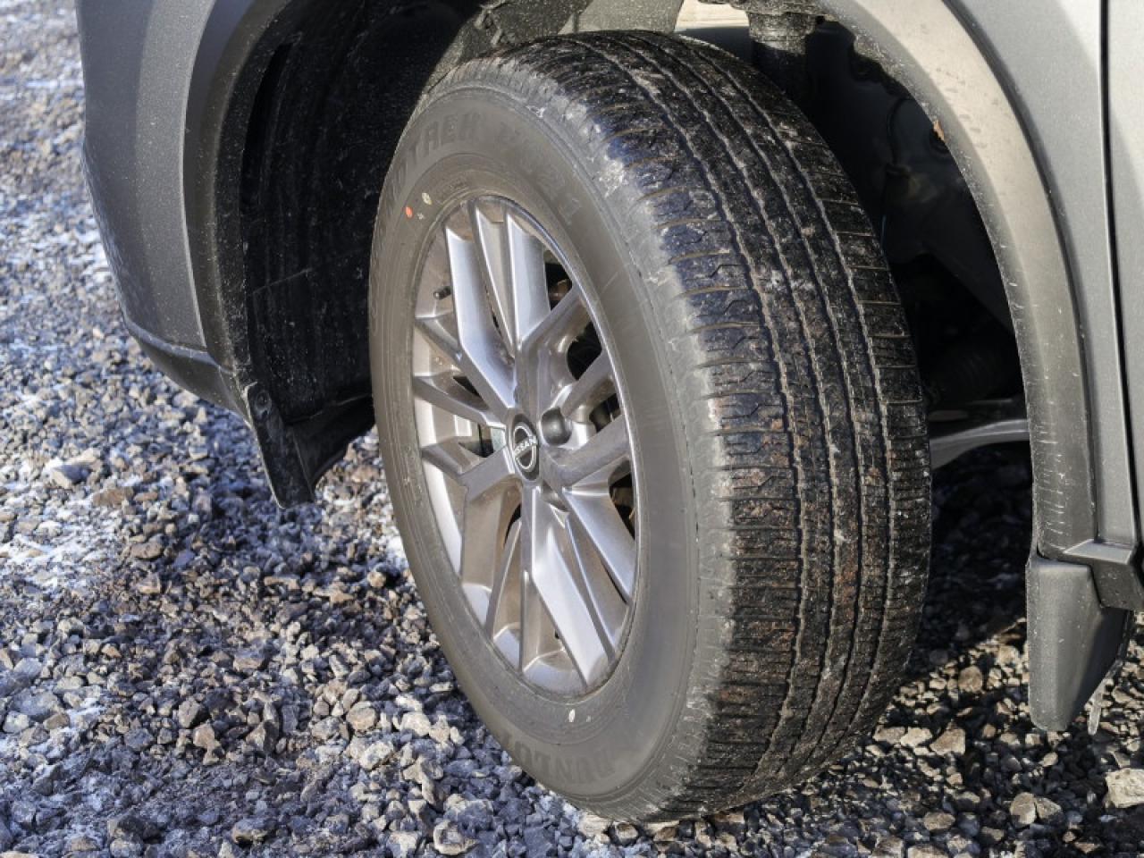 2025 Nissan Rogue S  - Alloy Wheels -  Heated Seats Photo