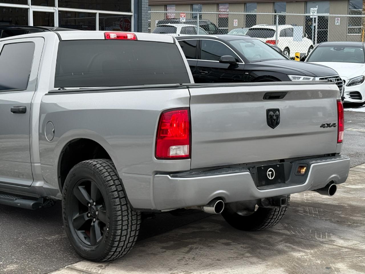 2019 RAM 1500 Classic TRADESMAN 5.7 V8 | BACK UP CAMERA | FINANCE Photo