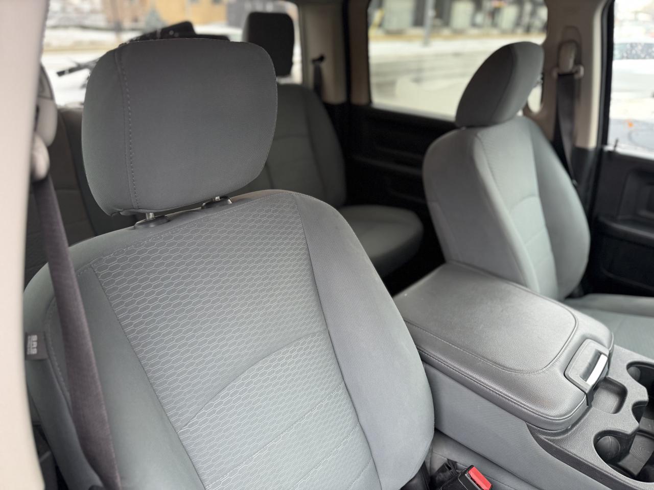 2019 RAM 1500 Classic TRADESMAN 5.7 V8 | BACK UP CAMERA | FINANCE Photo