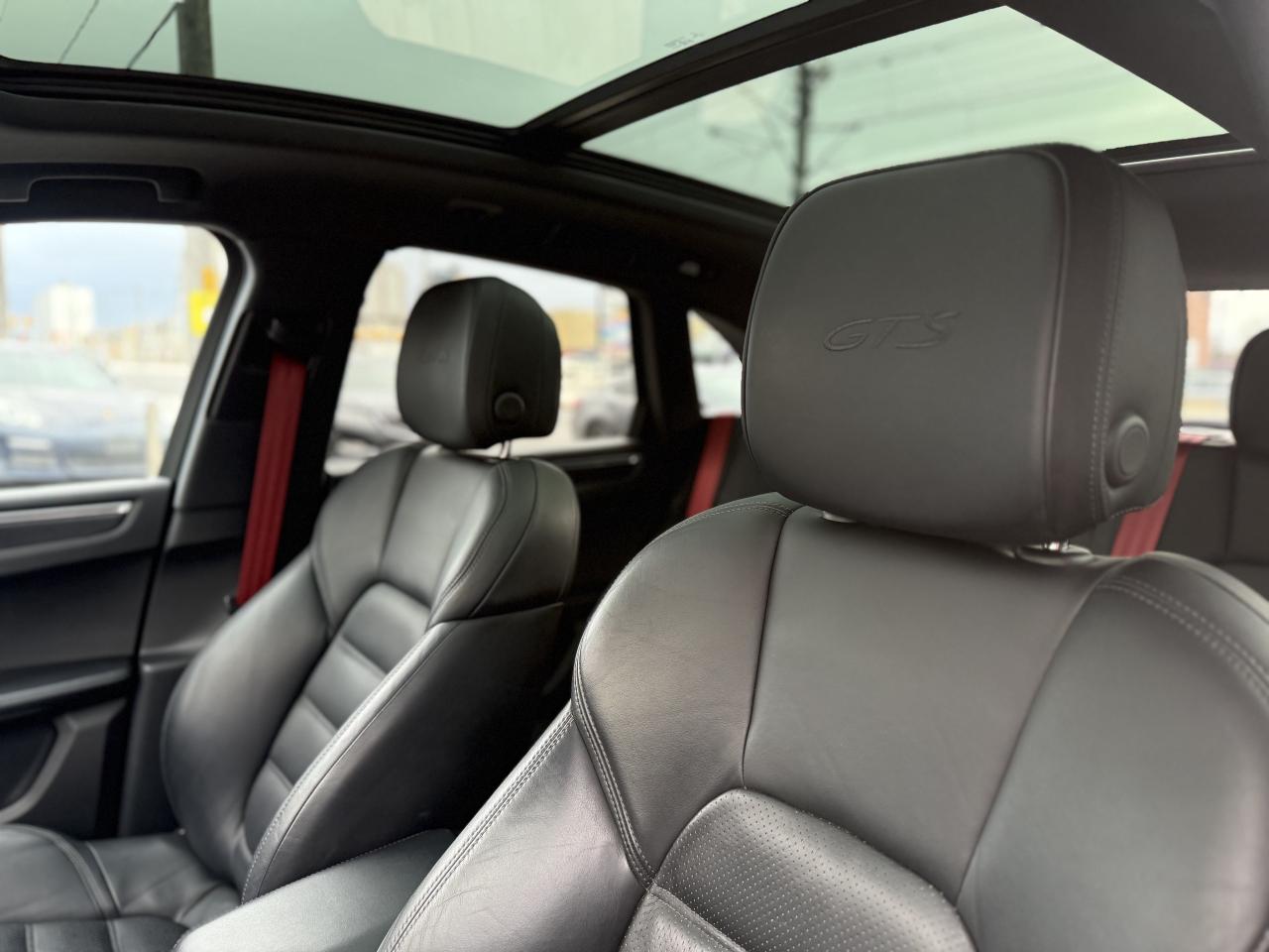 2017 Porsche Macan GTS | BOSE | PANO | LOADED Photo