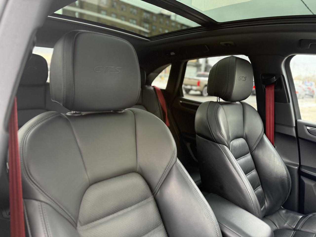 2017 Porsche Macan GTS | BOSE | PANO | LOADED Photo