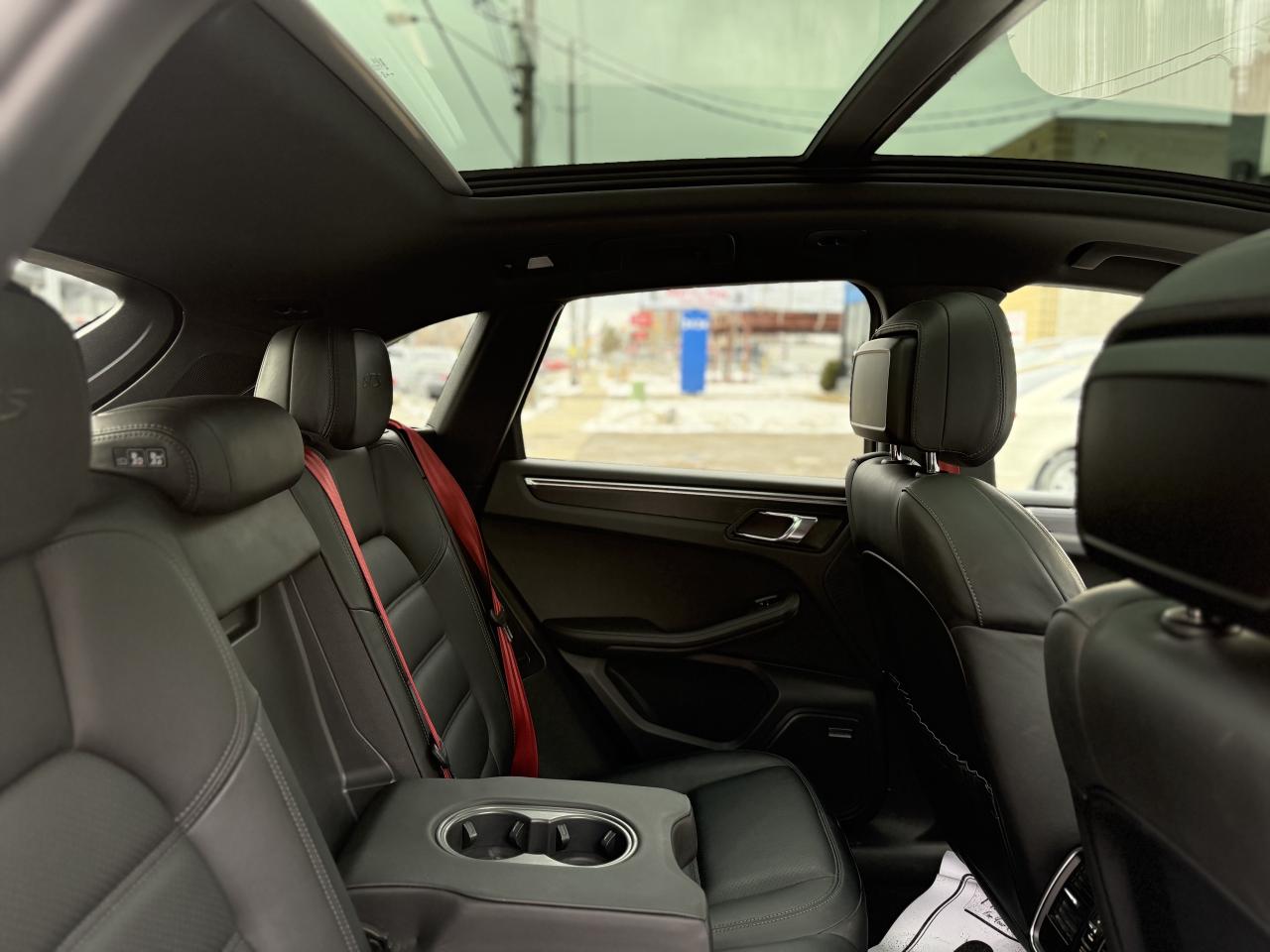 2017 Porsche Macan GTS | BOSE | PANO | LOADED Photo