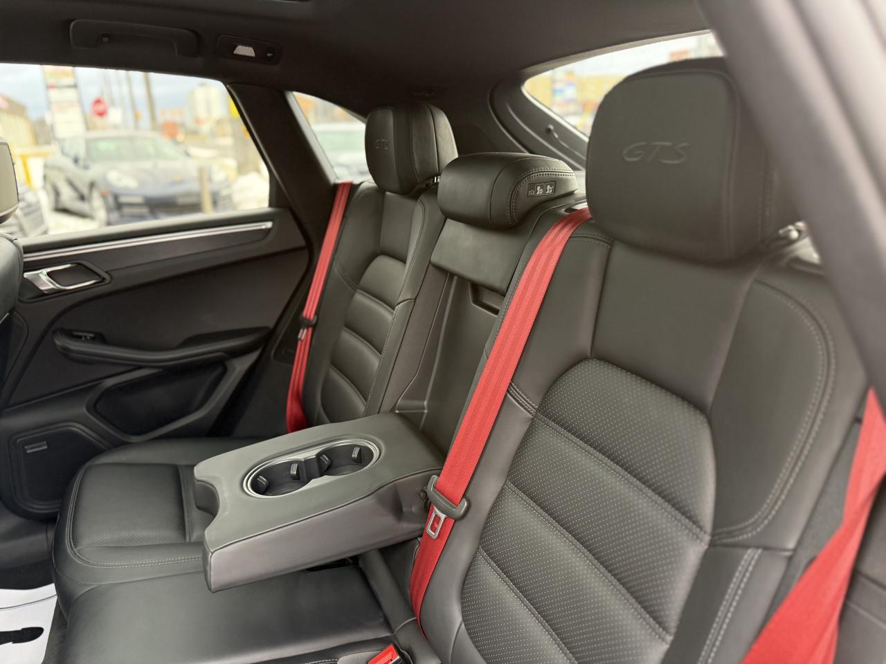 2017 Porsche Macan GTS | BOSE | PANO | LOADED Photo