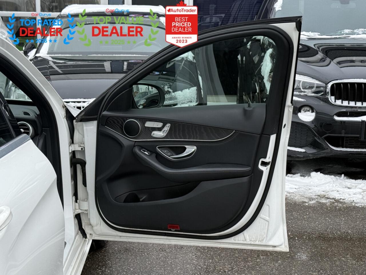 2015 Mercedes-Benz C-Class 300 //AMG PKG | PANO | NAVI | LOADED Photo