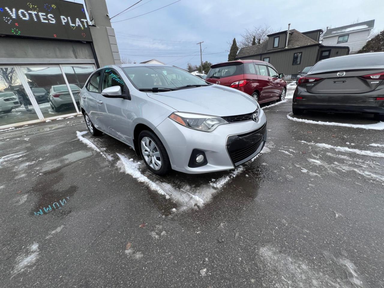 2016 Toyota Corolla S Photo2