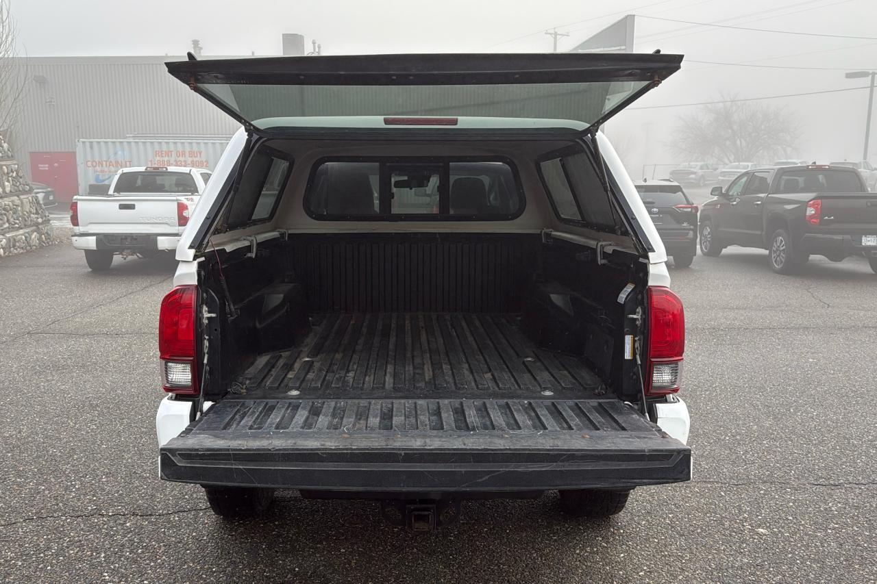 2021 Toyota Tacoma 4X4 Access CAB 6A SR Photo