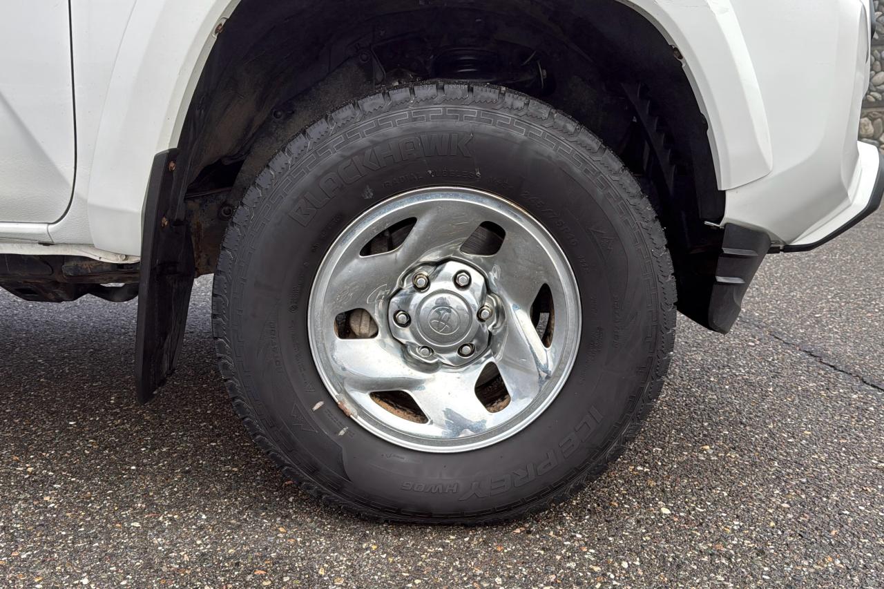 2021 Toyota Tacoma 4X4 Access CAB 6A SR Photo