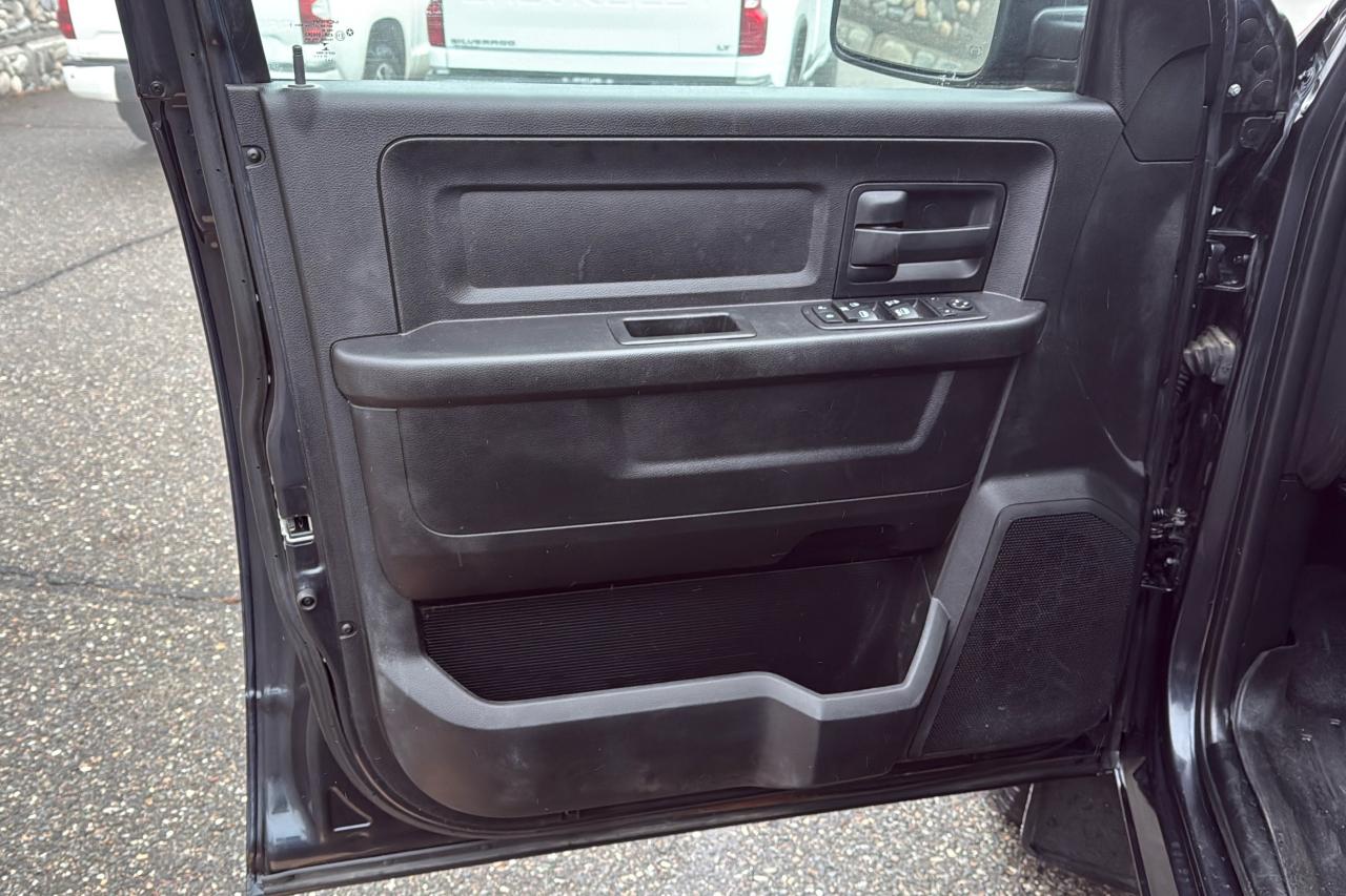 2018 RAM 1500 ST ST Photo