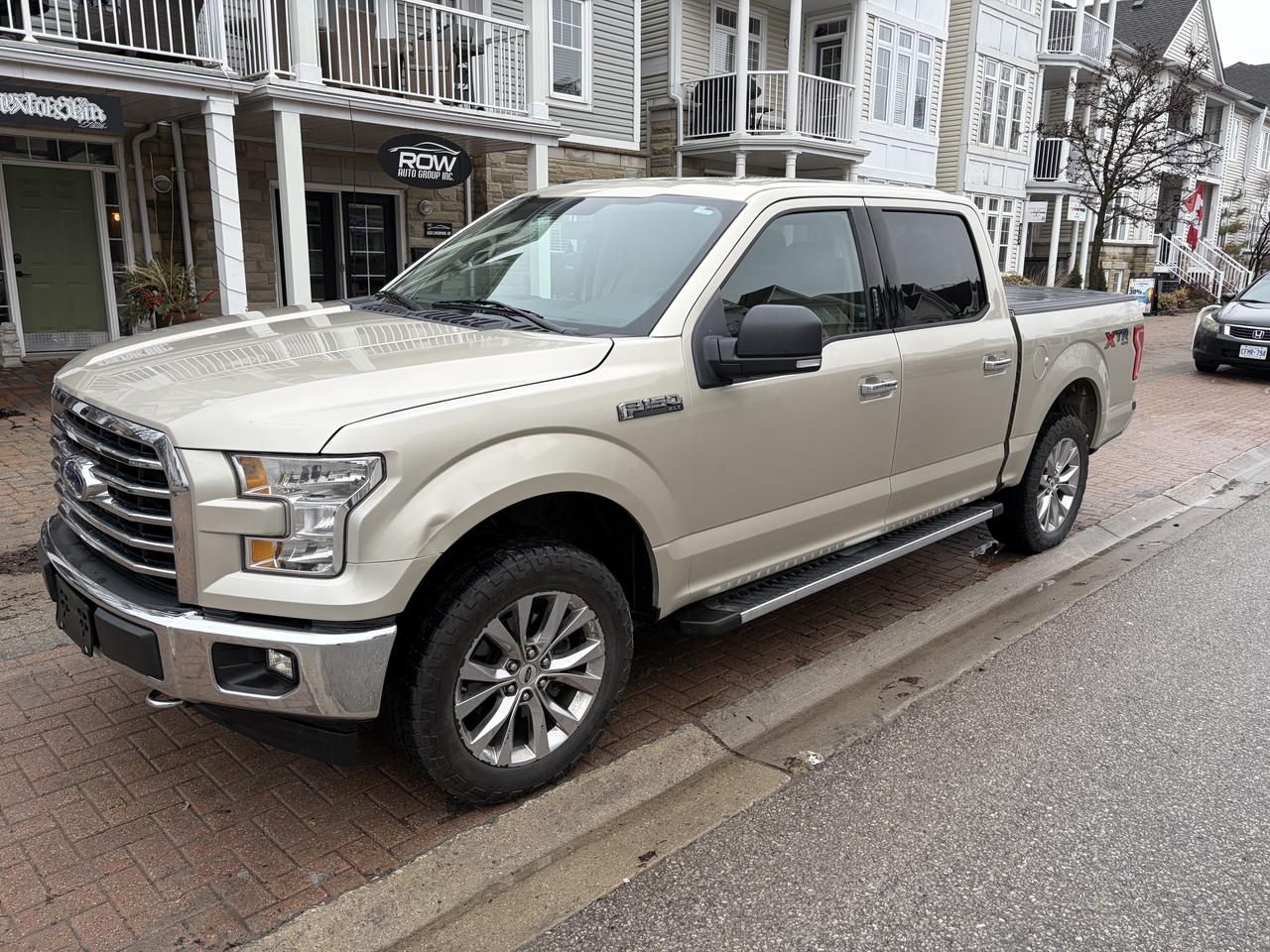 2017 Ford F-150 XLT - Photo #1