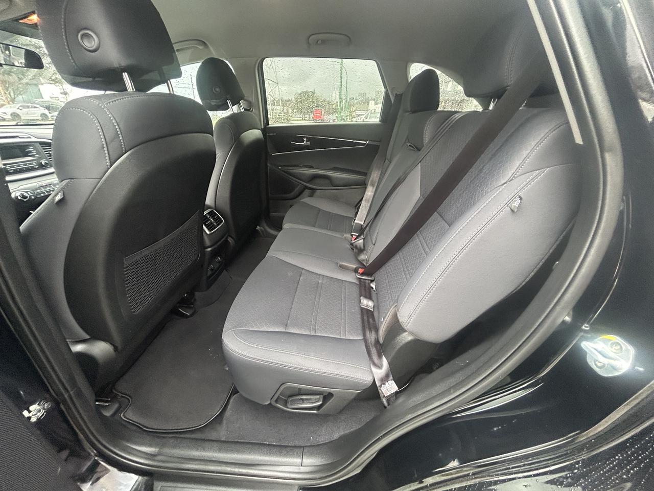 2017 Kia Sorento AWD 4DR LX - Photo #10