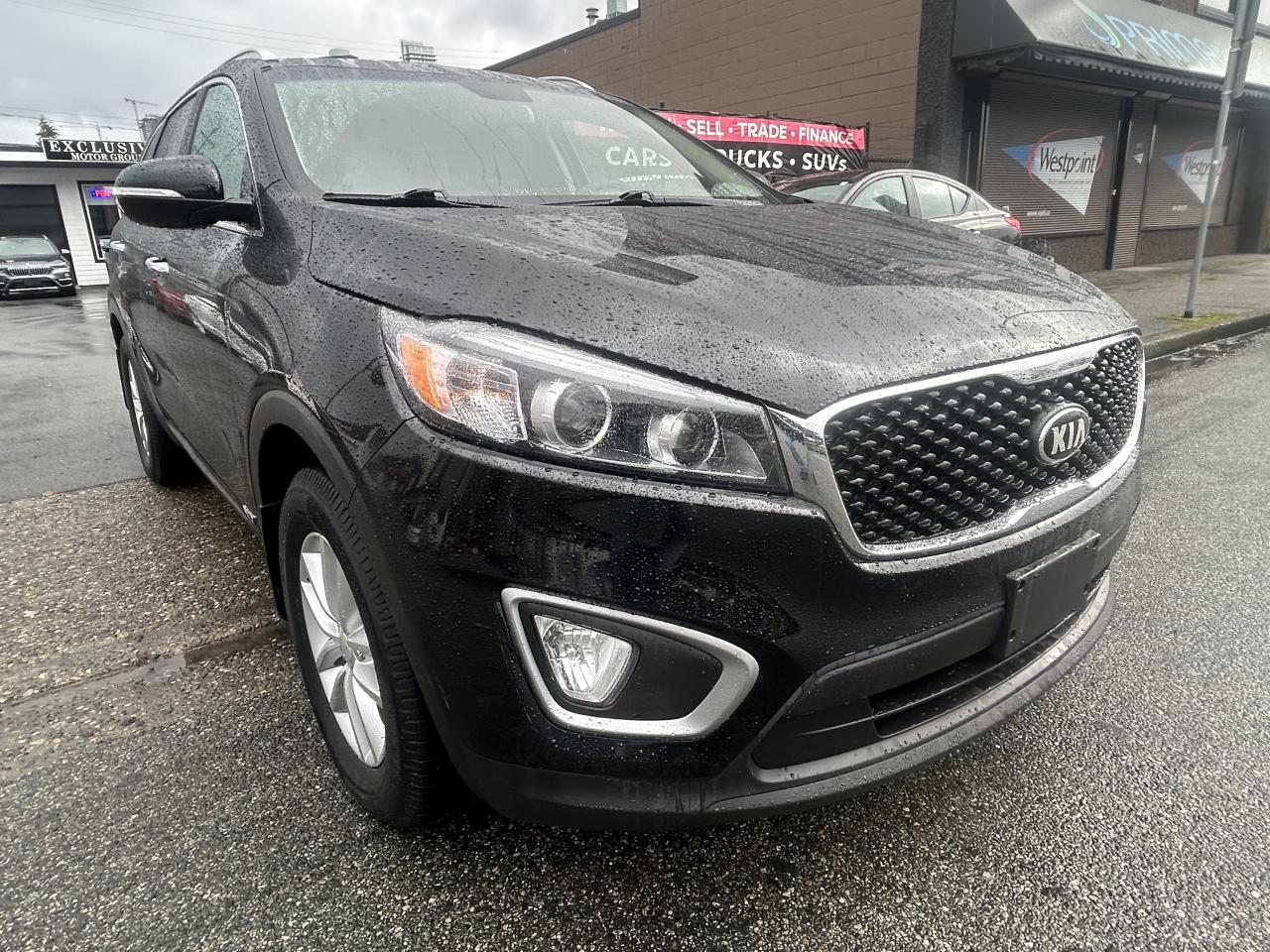2017 Kia Sorento AWD 4DR LX - Photo #4