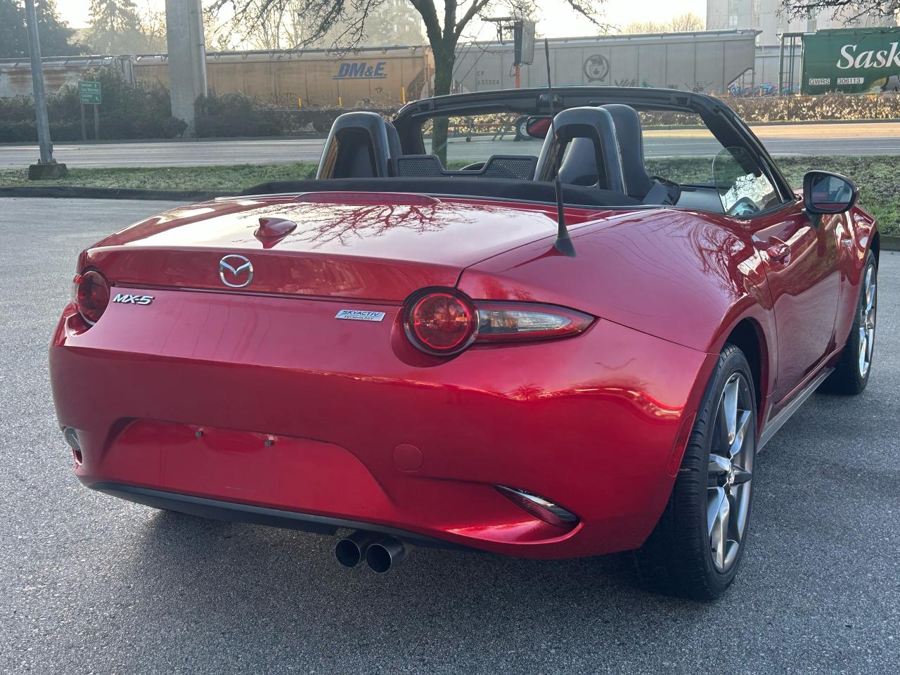 2016 Mazda Miata MX-5 GT - Photo #6