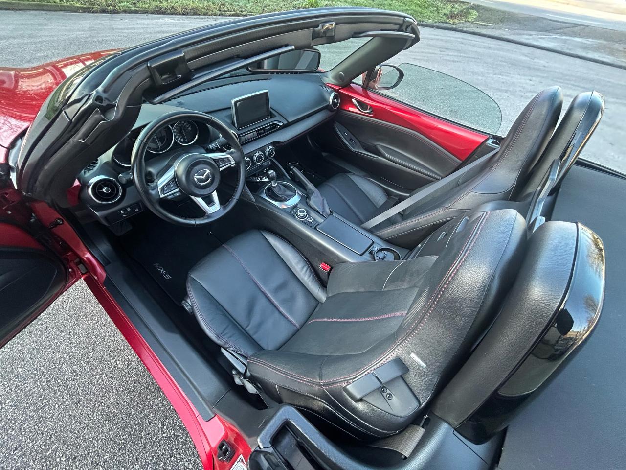 2016 Mazda Miata MX-5 GT - Photo #14