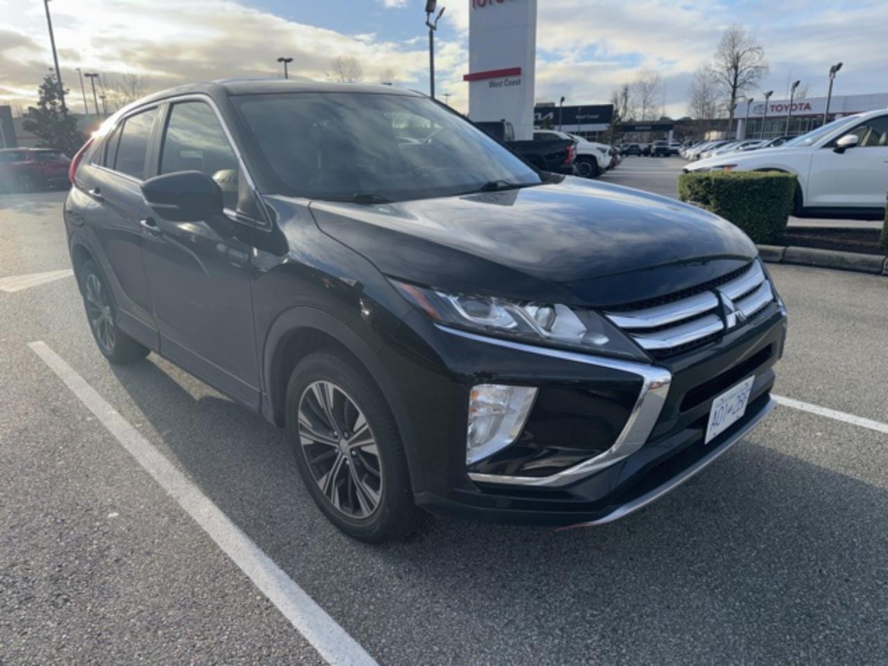 2019 Mitsubishi Eclipse Cross SE - Photo #4