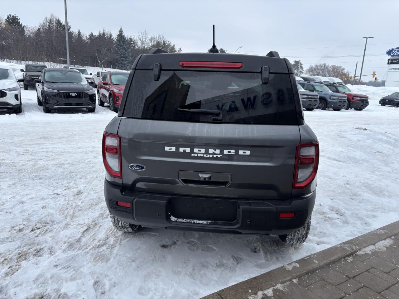 2025 Ford Bronco Sport OUTER BANKS, NAVIGATION, 360 DEGREE CAMERA Photo