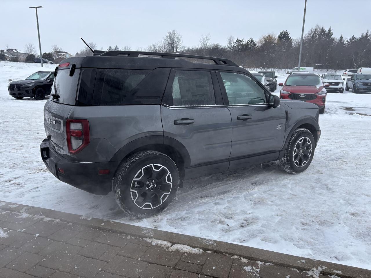 2025 Ford Bronco Sport OUTER BANKS, NAVIGATION, 360 DEGREE CAMERA Photo4