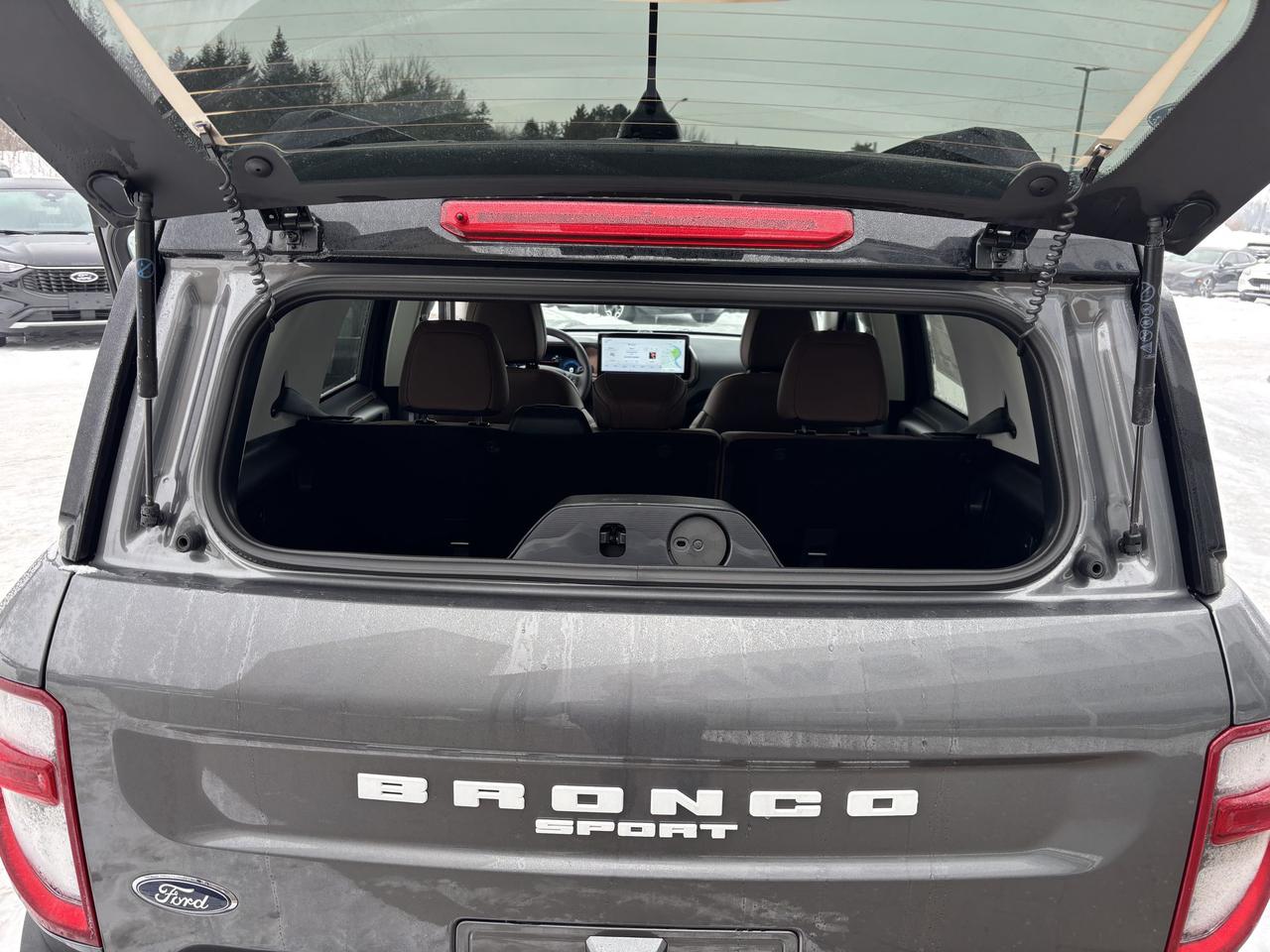 2025 Ford Bronco Sport OUTER BANKS, NAVIGATION, 360 DEGREE CAMERA Photo