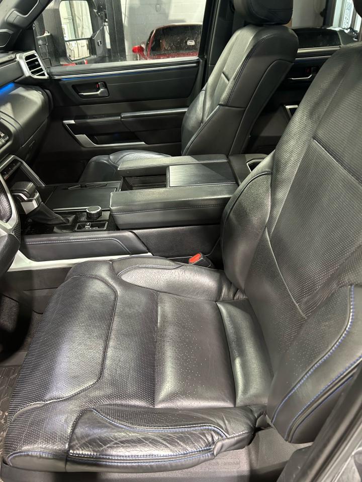 2022 Toyota Tundra Platinum Photo