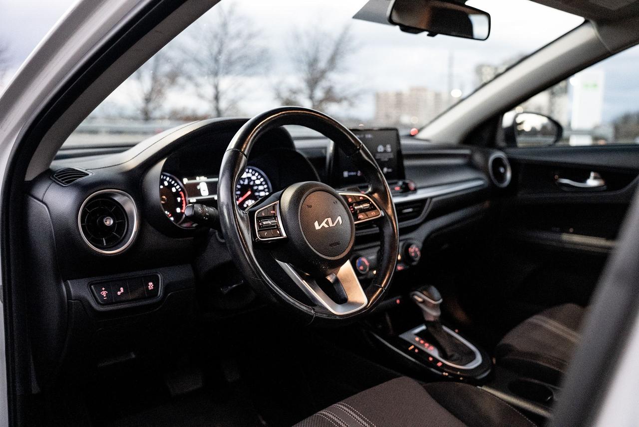 2022 Kia Forte EX IVT | CLEAN TITLE | CLEAN CAR | Photo