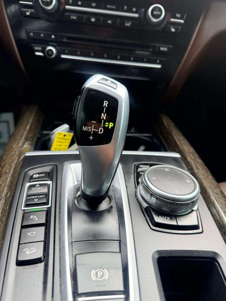 2016 BMW X5 xDrive35i Photo
