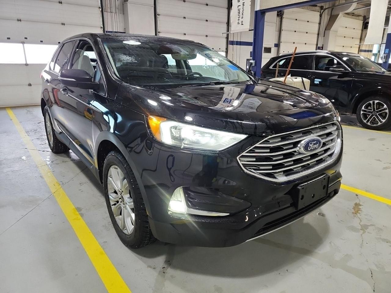 2024 Ford Edge Titanium Photo