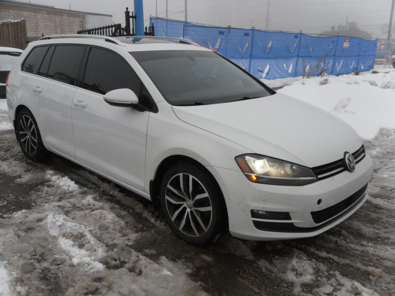 2015 Volkswagen Golf 4dr Auto 2.0 TDI Highline Photo