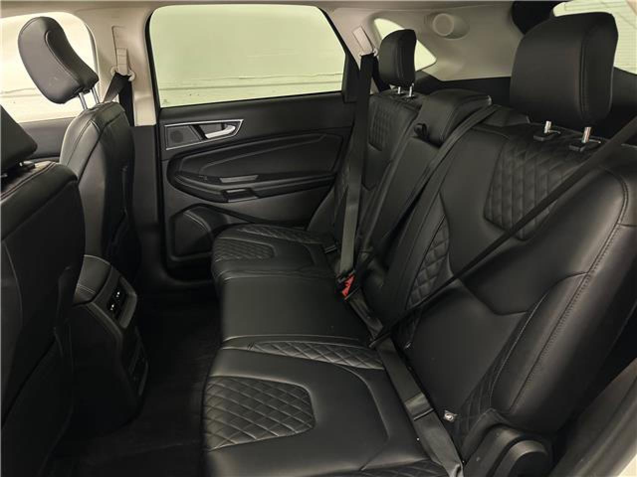 2024 Ford Edge Titanium Photo