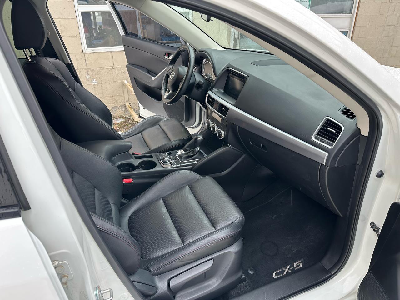 2016 Mazda CX-5 GS Comfort Package Photo