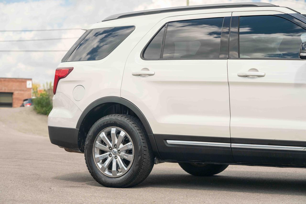 2016 Ford Explorer XLT Photo