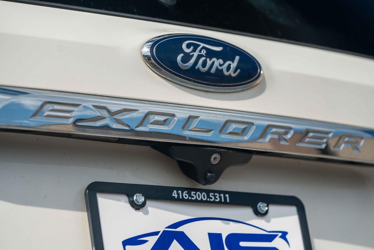 2016 Ford Explorer XLT Photo