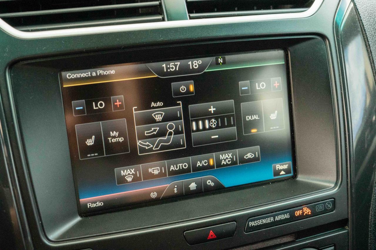 2016 Ford Explorer XLT Photo