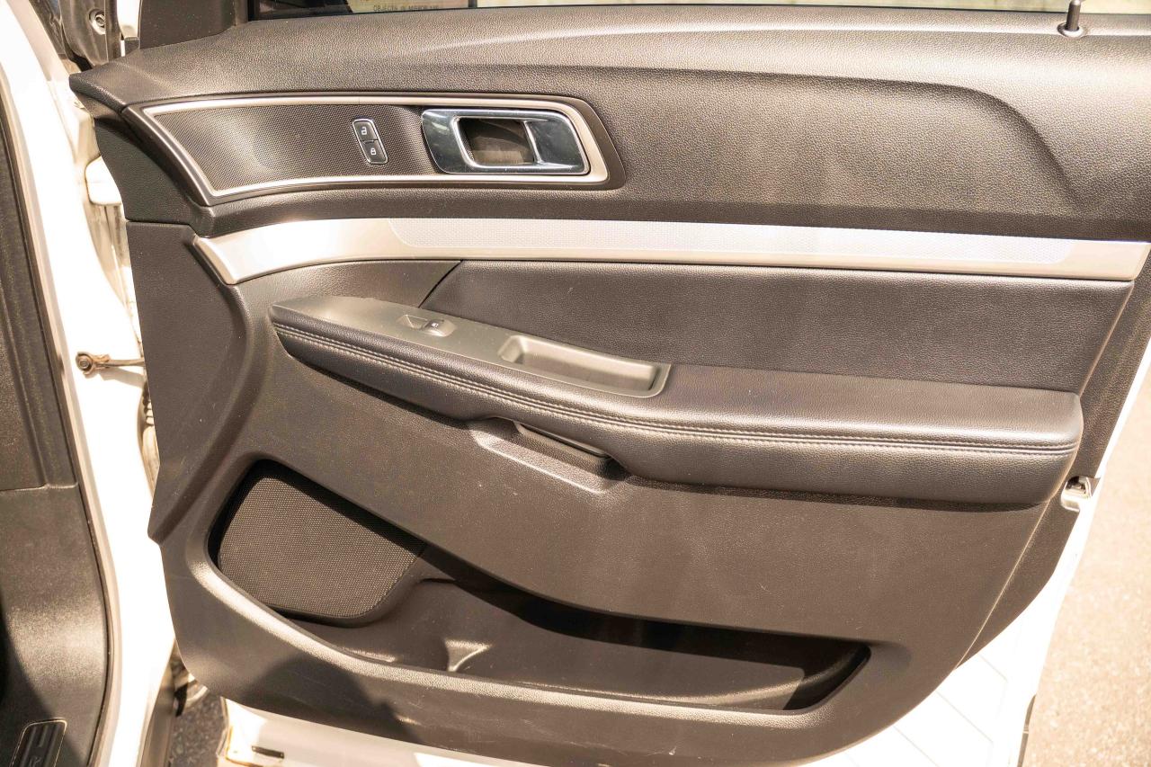 2016 Ford Explorer XLT Photo