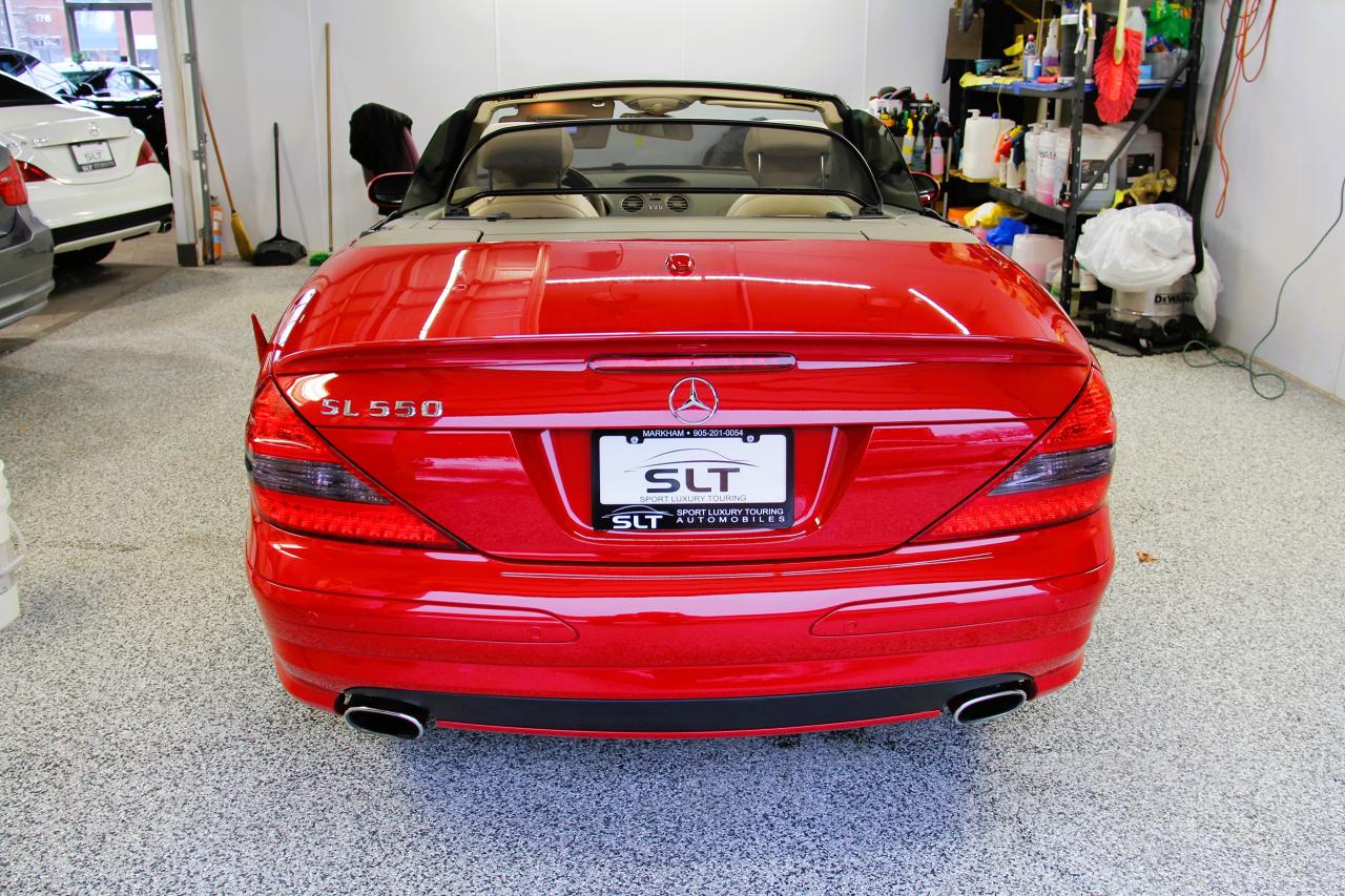 2008 Mercedes-Benz SL-Class 5.5L V8 SL CONVERTBLE WITH GLASS PANO ROOF Photo3