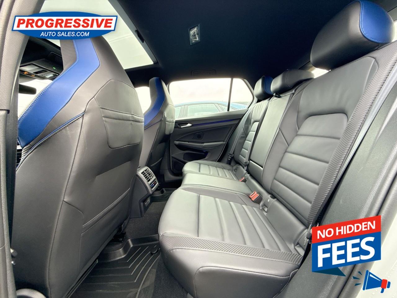 2025 Volkswagen Golf R Black Edition Photo