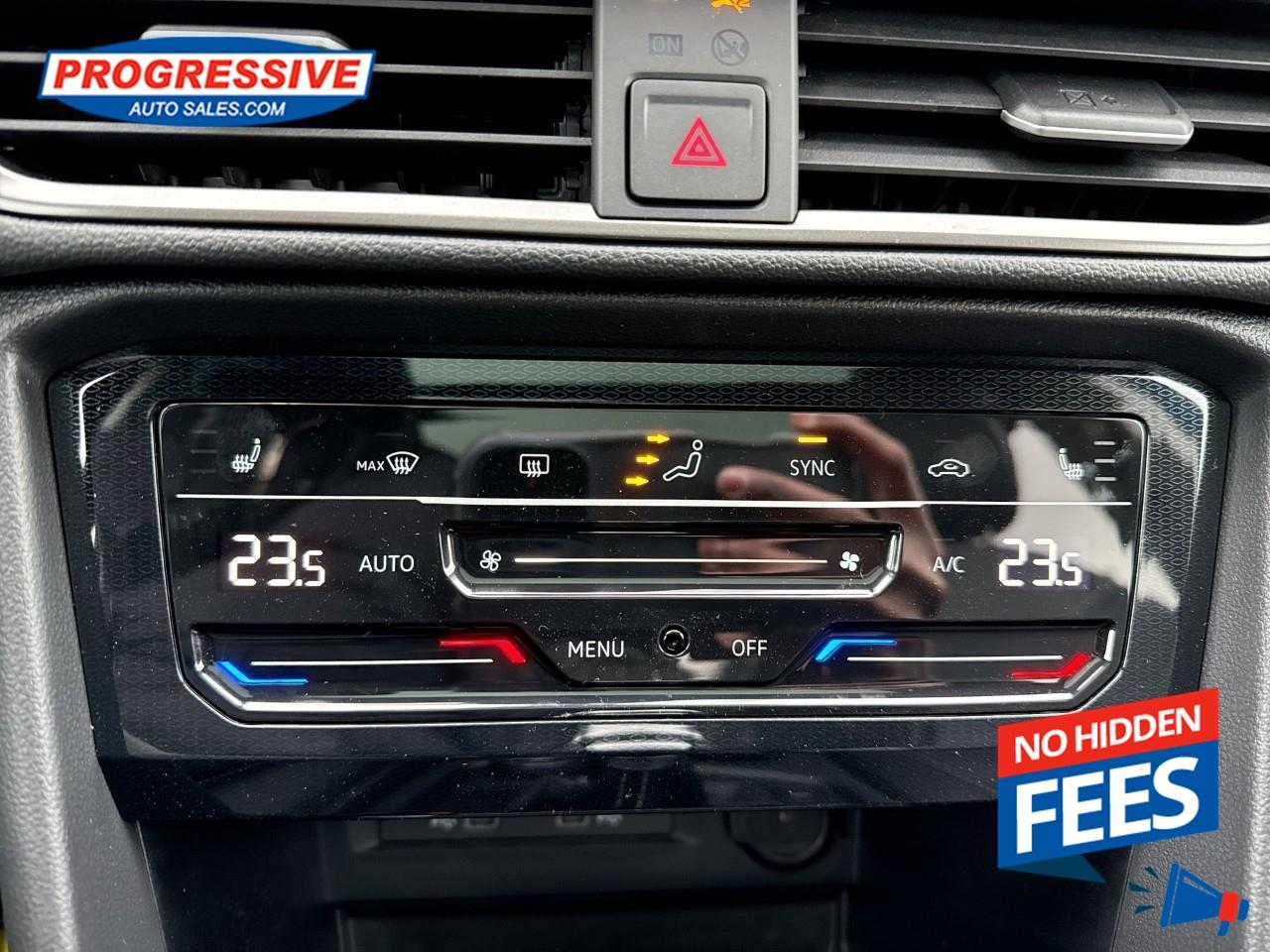 2025 Volkswagen Taos Comfortline Black Edition Photo