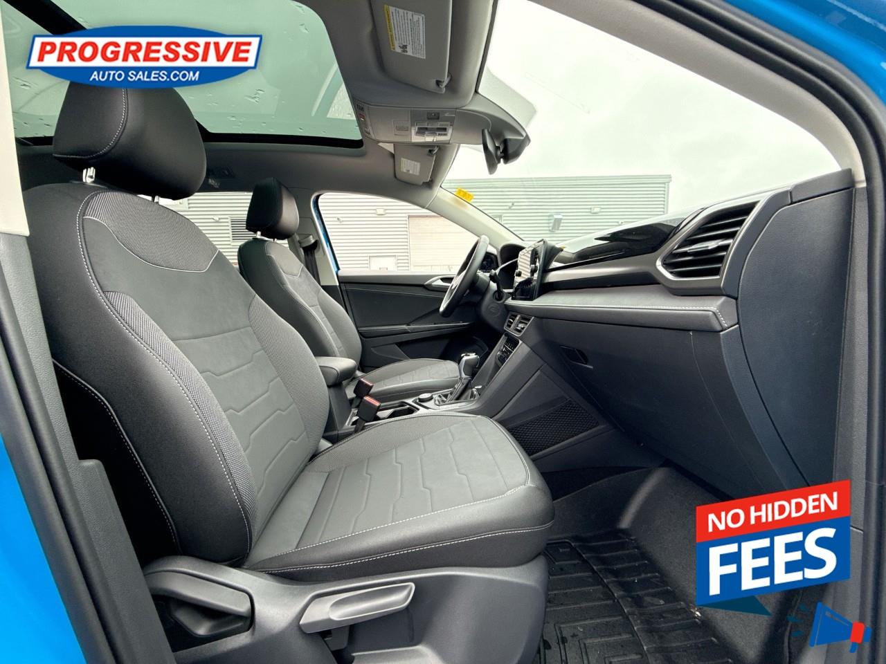 2025 Volkswagen Taos Comfortline Black Edition Photo