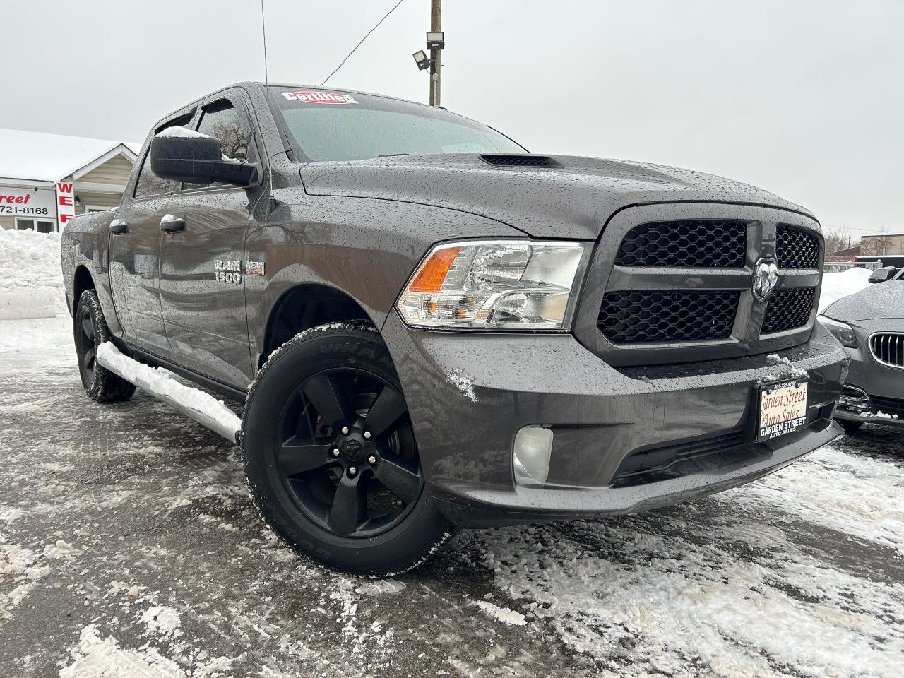 2017 RAM 1500 Express Photo